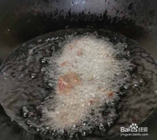 炸肉段挂糊技巧
