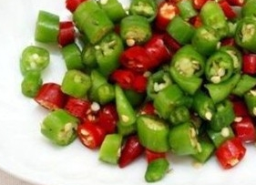 豆功夫花生豆腐的辣味做法