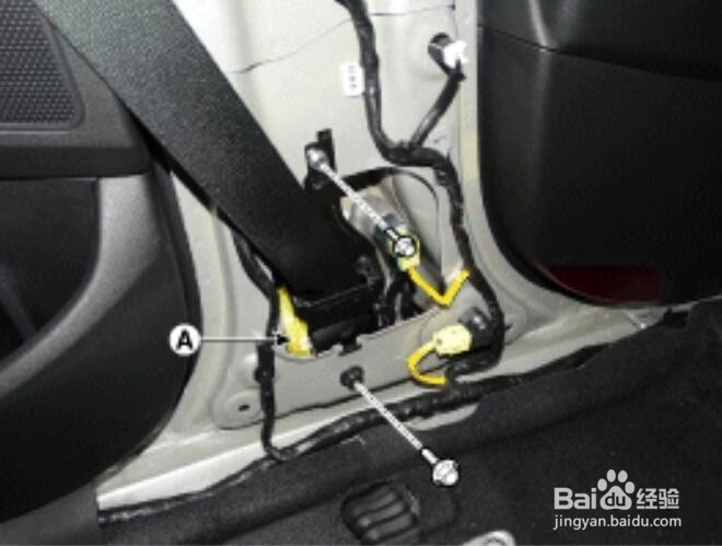 拆装领动的安全带及其附件