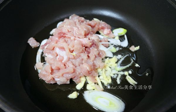 榄菜肉末四季豆