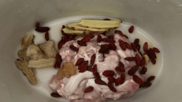 天麻炖猪脑【汤】