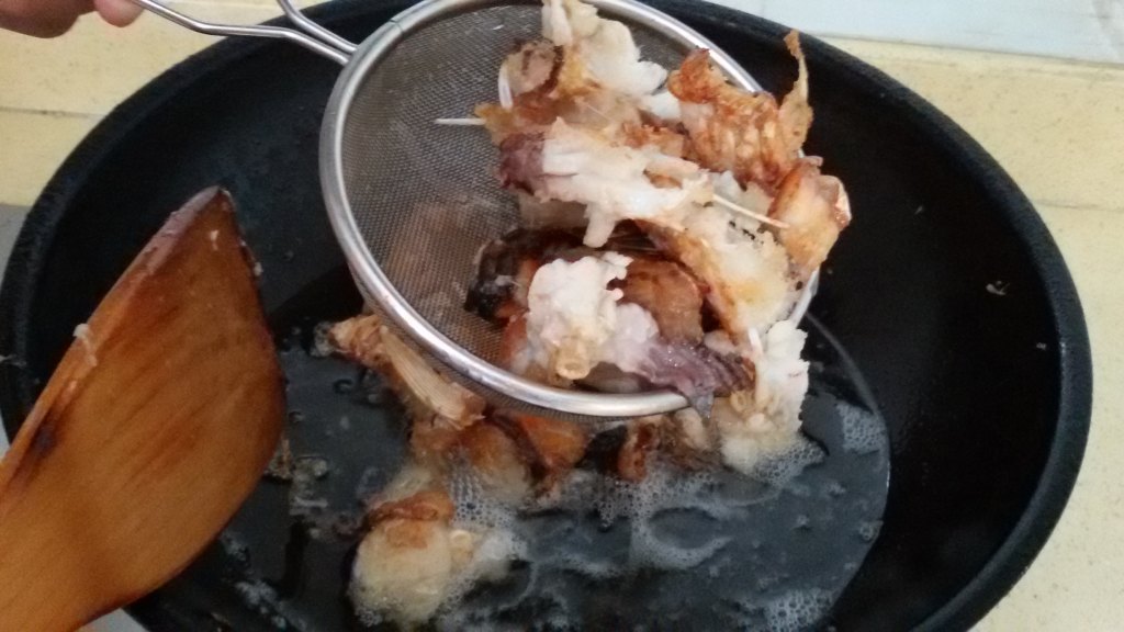 美味的香辣香菇鱼做法，家常必备哦