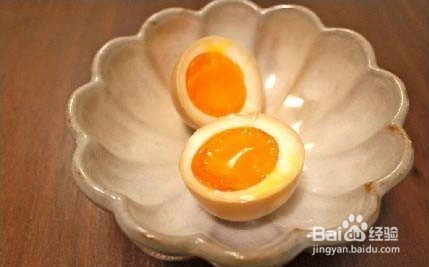 面露糖心蛋的做法