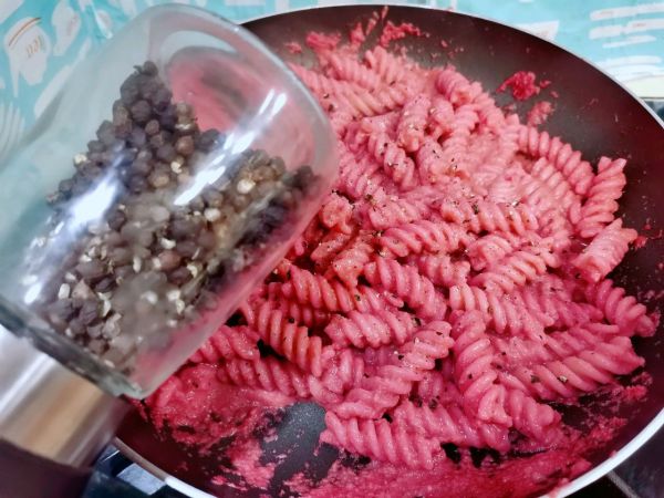 甜菜头罗勒意大利面