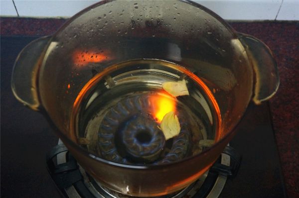 焖烧腊鸭头稀饭