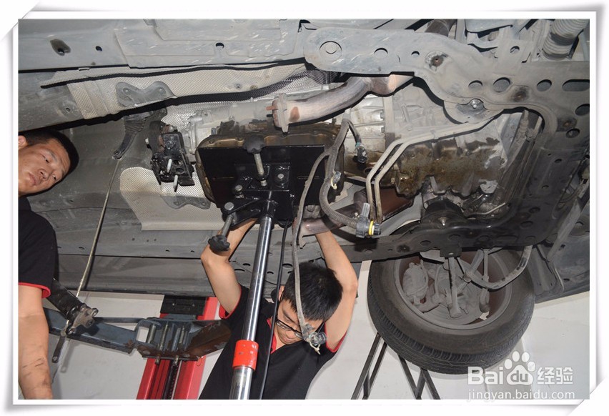 别克林荫大道变速箱故障维修，加速无力顿挫维修