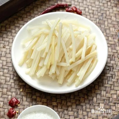 笋丝炒腊肉