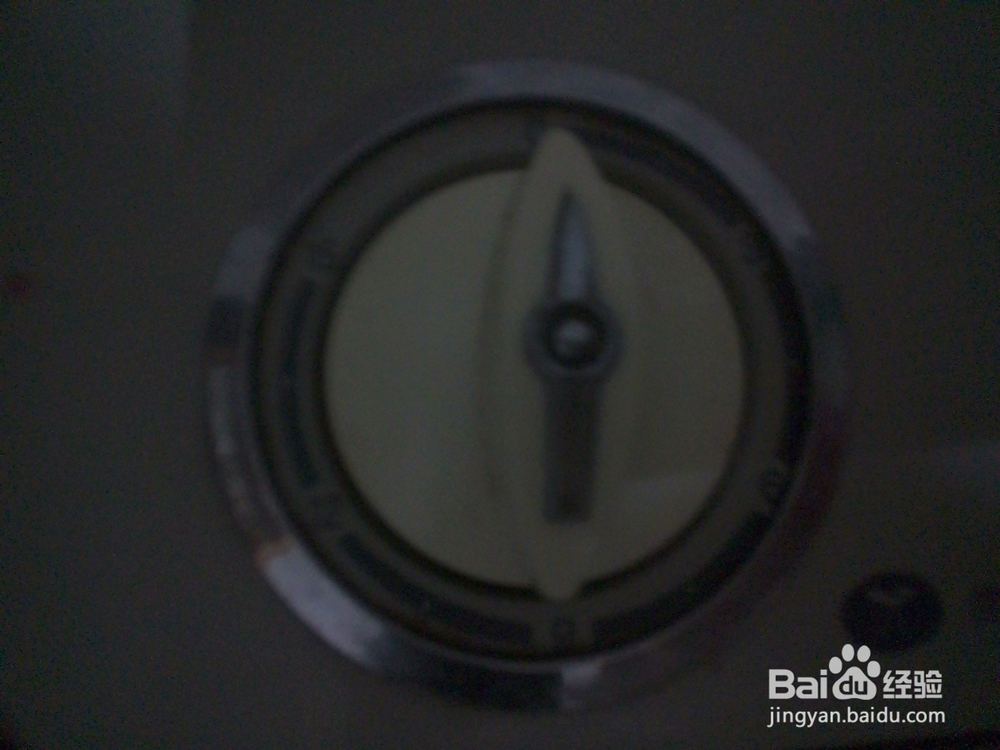 洗衣机洗衣时声音异常，如何解决。