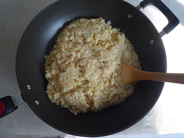 抹茶麻茸酥&红曲麻茸酥