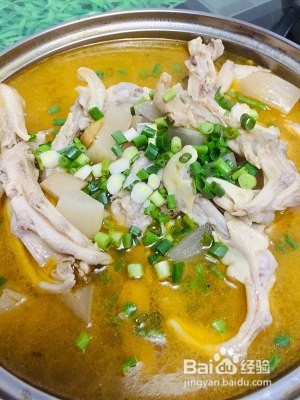 酸萝卜鸭脚板汤怎么做