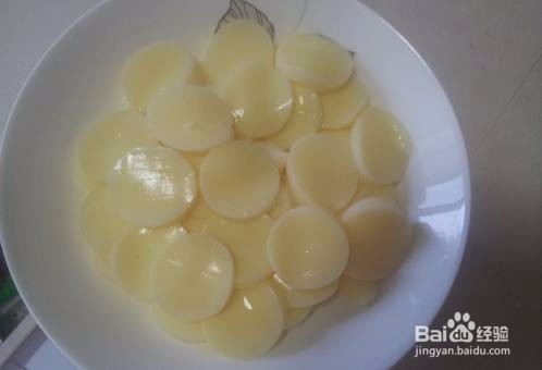 金针菇烧日本豆腐怎么做好吃？