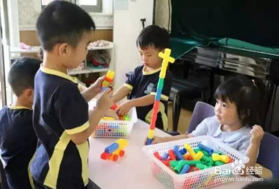 宝宝不肯去上幼儿园怎么办