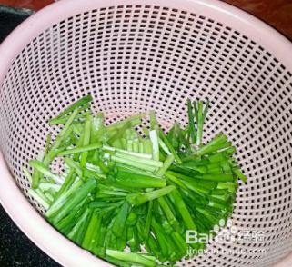 如何做韭菜绿豆芽炒肉丝