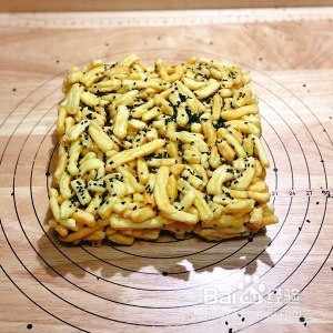 黑芝麻沙琪玛制作过程
