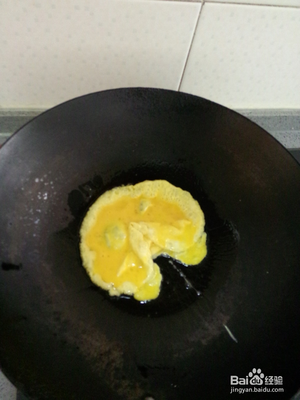 鸡蛋炸酱面的做法