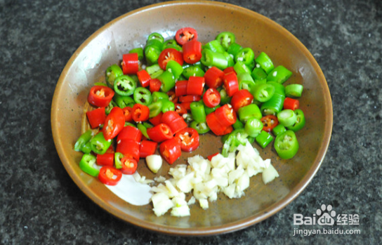 青辣椒炒玉米怎么做呢？