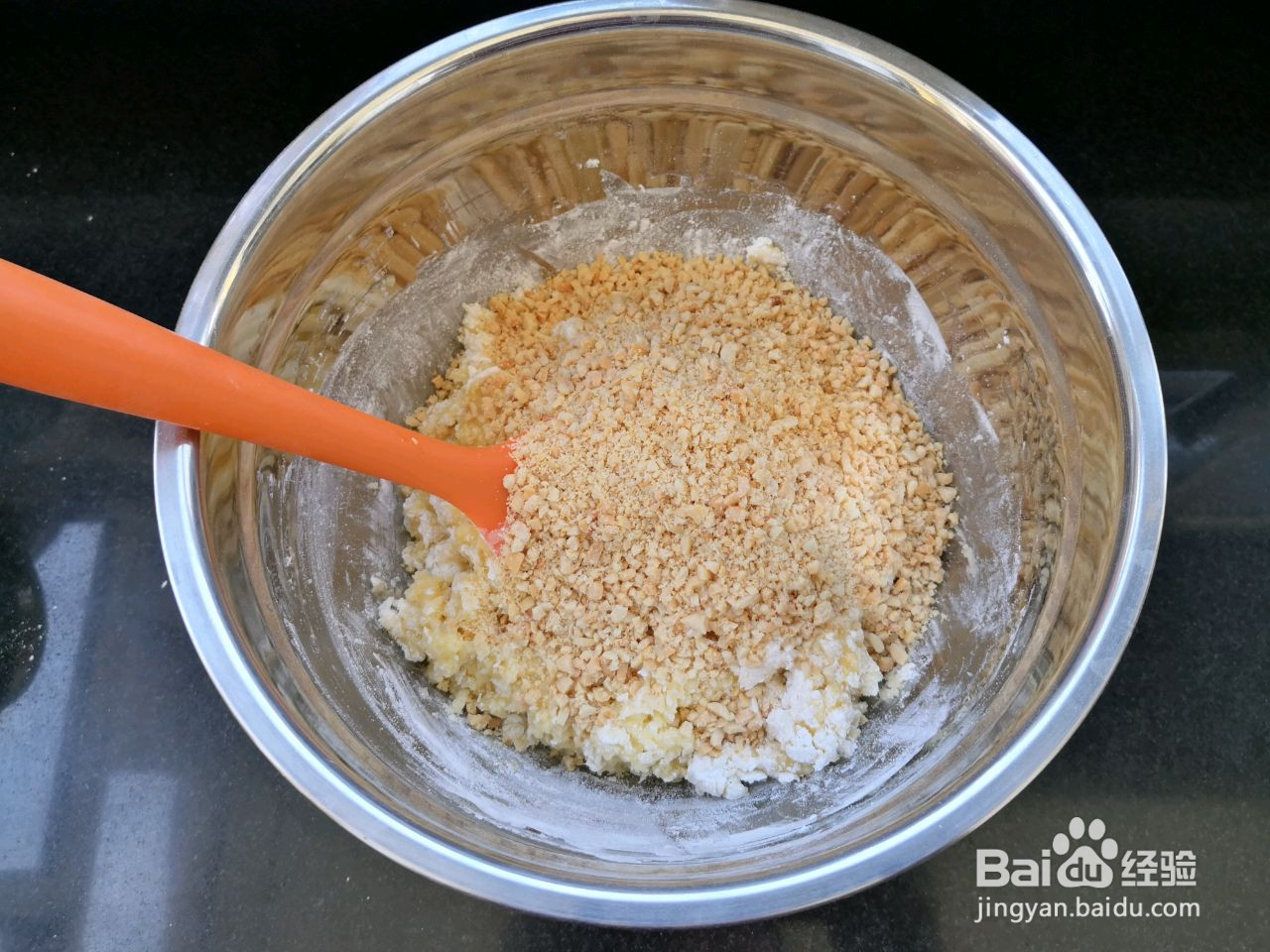 酥酥脆脆的花生酥饼的做法