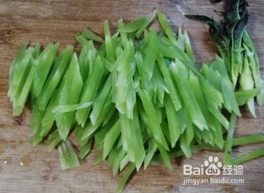 莴苣炒韭菜的做法
