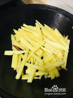 简单好吃的炒土豆