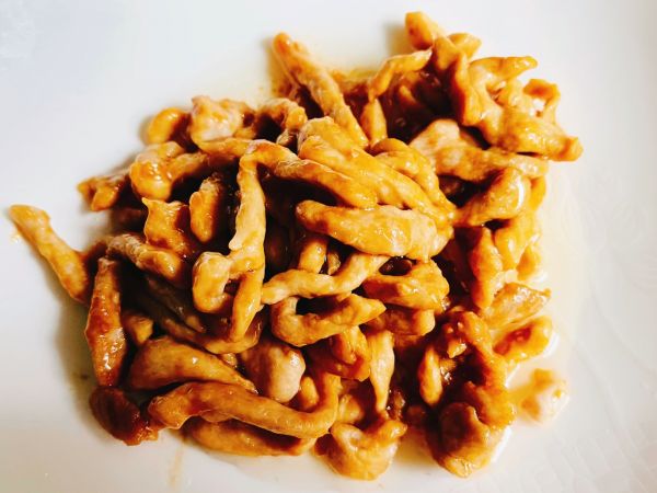 家常菜食芹减一点