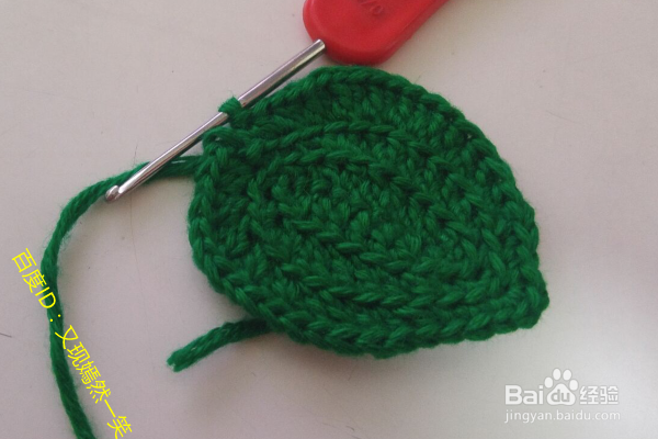 心形蔓草的钩织方法