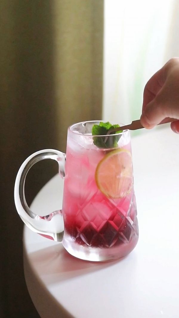 苹苹葡萄气泡水