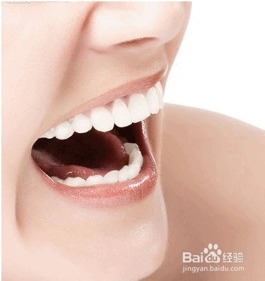 5分钟消牙垢/让牙齿变白的方法