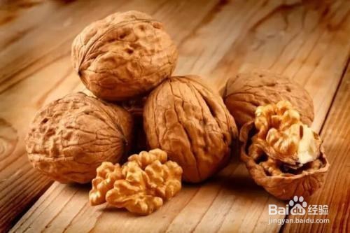 核桃有哪些好处及禁忌
