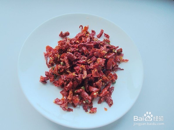 辣皮子滚牛肚的做法