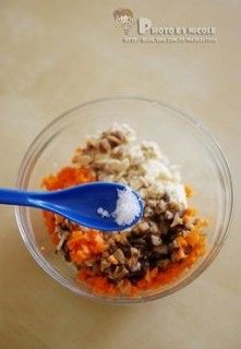 耐心铸就的时蔬烩麦香豆腐丸子