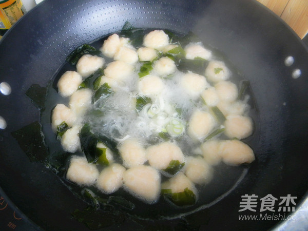 虾丸紫菜粉丝汤