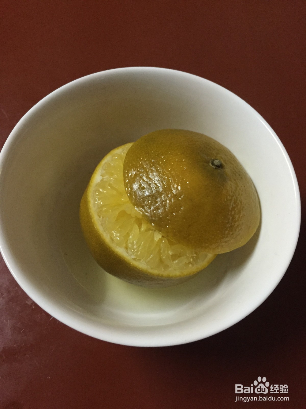 一道食疗效果倍加的自制水果---盐蒸橙子