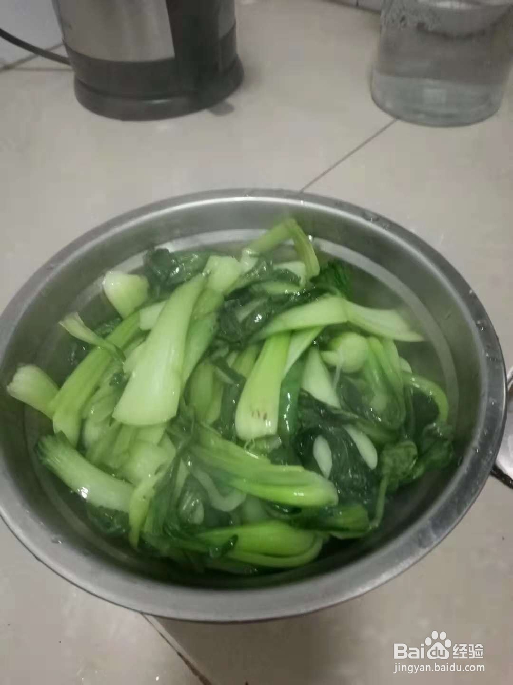 如何快捷炒一个家常青菜
