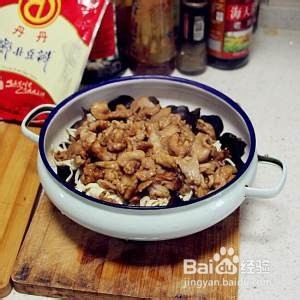 吃不够的水煮肉片 香味扑鼻