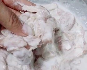 蒜苔溜肉段的做法