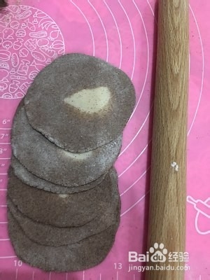 养生食补韭菜香菇水饺