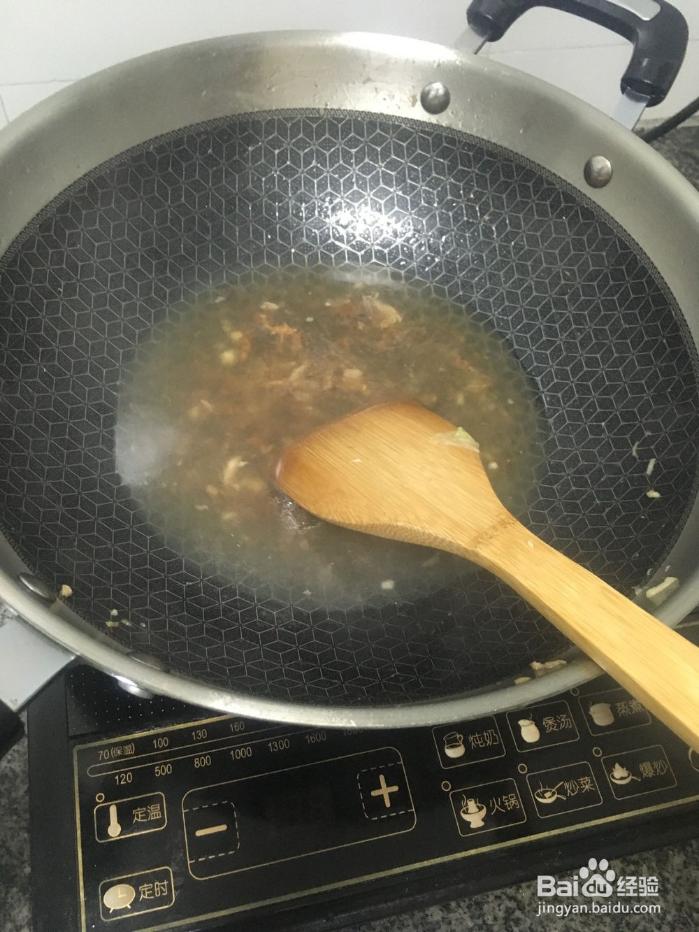 做饭粘锅如何快速清洗干净