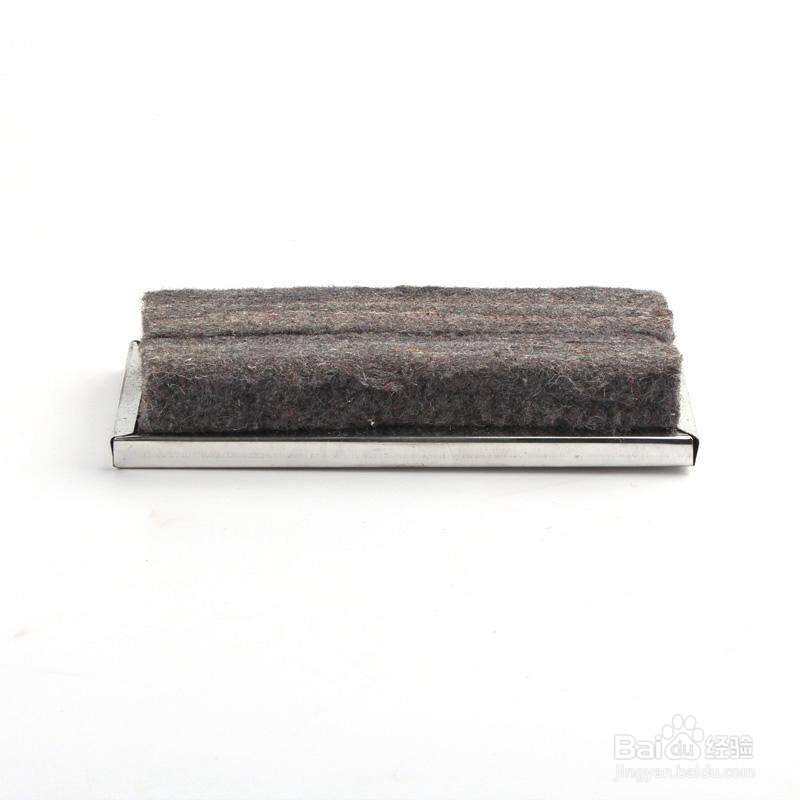 哪些物品可以帮助我们清理窗户