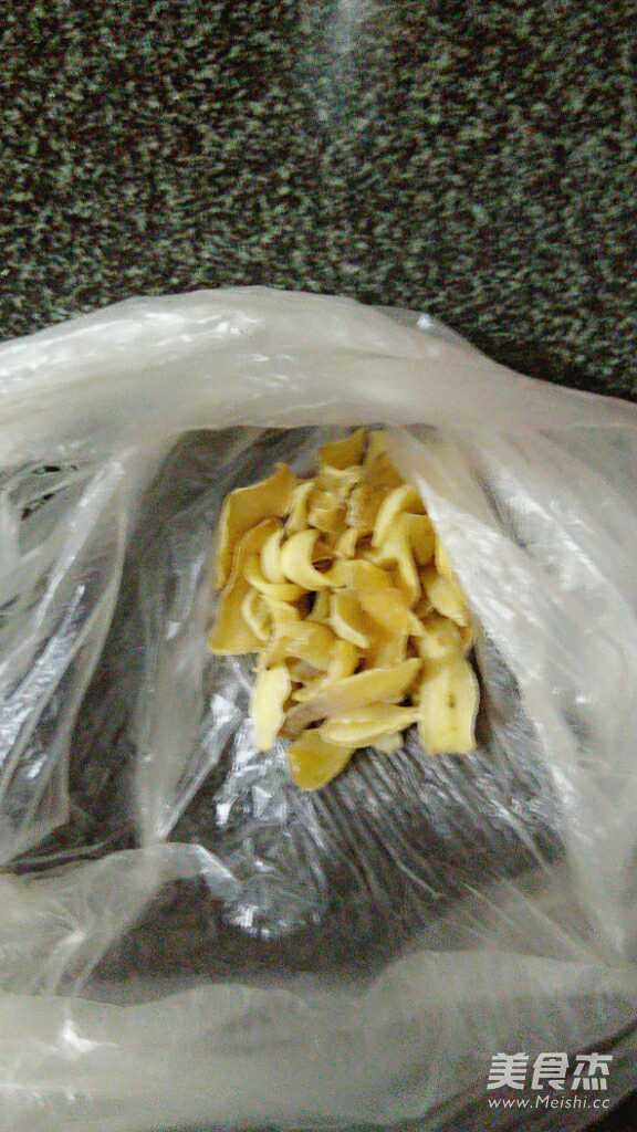 沙参百合鸭肉汤咳嗽久