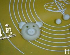 制作受欢迎的喧软可口的馒头--发财猪馒头