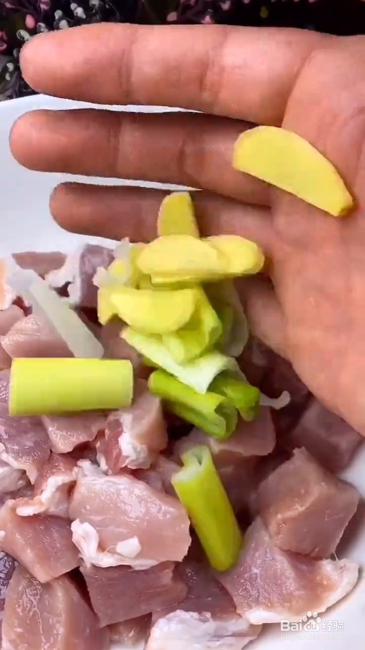 如何制作猪肉牙签肉