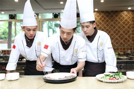 初中毕业学什么技术好