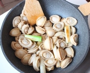 超下饭的烧鲍鱼