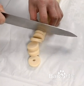 如何烤制杏仁曲奇？