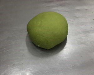 抹茶软欧(蜜豆奶酪馅)的做法