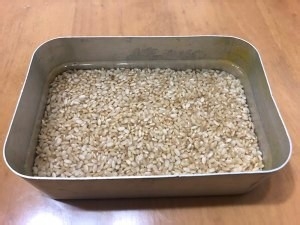 春天鲜爽的咖喱荠菜糙米饭(素食无油)的做法