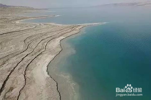 死海不死,尽是浪漫的漂浮