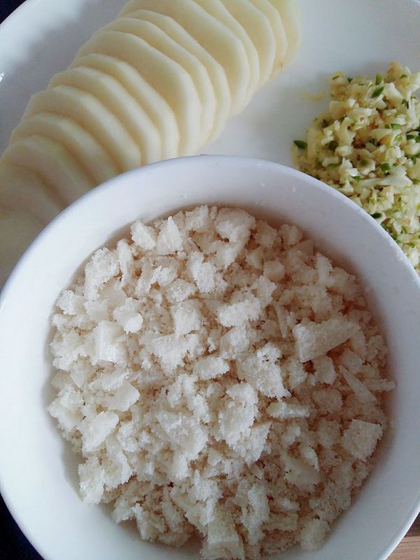 金沙薯饼富贵虾