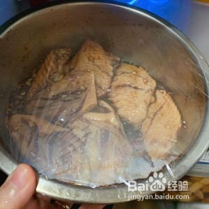怎么制作蒜香烤鸡翅
