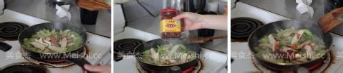 腐汁豆干炒芹菜的做法